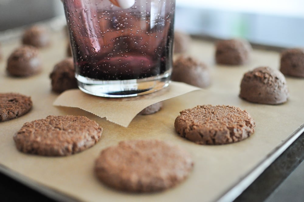 140617_Mint_Chocolate_Whoopie_Pies_DFIC (45 of 58)