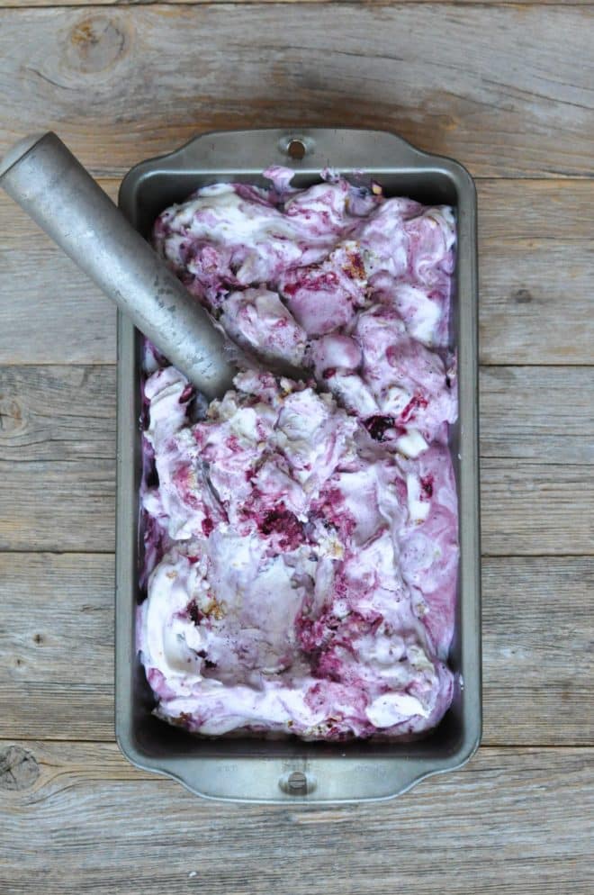 Paleo Blueberry Crumble Ice Cream