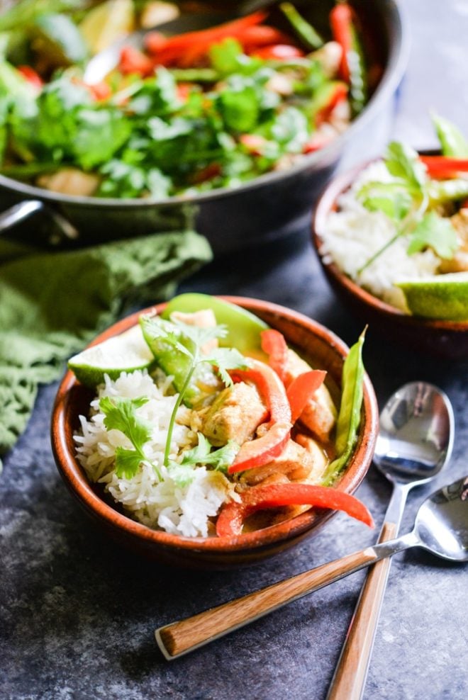 This Thai green curry comes together in just 3 easy steps with chicken, coconut milk, curry paste, and a healthy dose of vegetables for an easy Paleo weeknight meal! | Fed & Fit