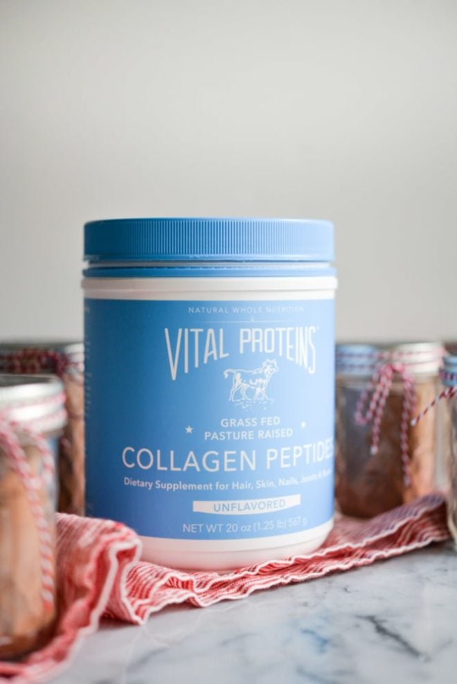 This collagen hot chocolate mix is perfect for holiday gifting, easy to put together, and totally Paleo friendly and dairy free!