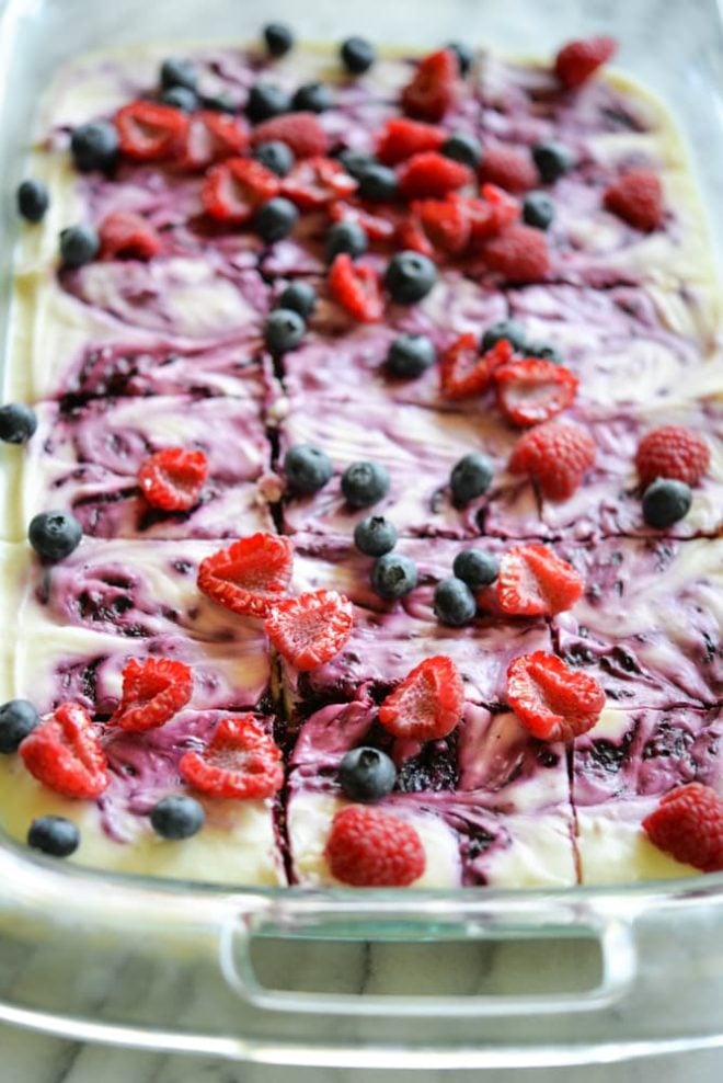 No-Bake Berry Cheesecake Bars