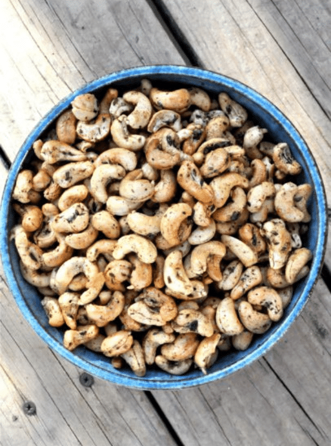 spicy roasted cashews