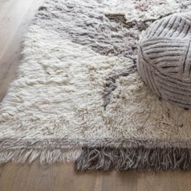 How to Choose a Non-Toxic Rug