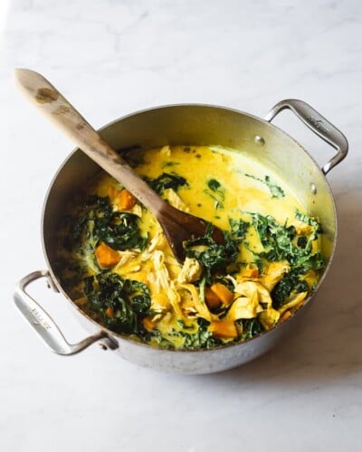 https://fedandfit.com/wp-content/uploads/2021/04/210423_Healing-Tumeric-Soup-29-400x500.jpg