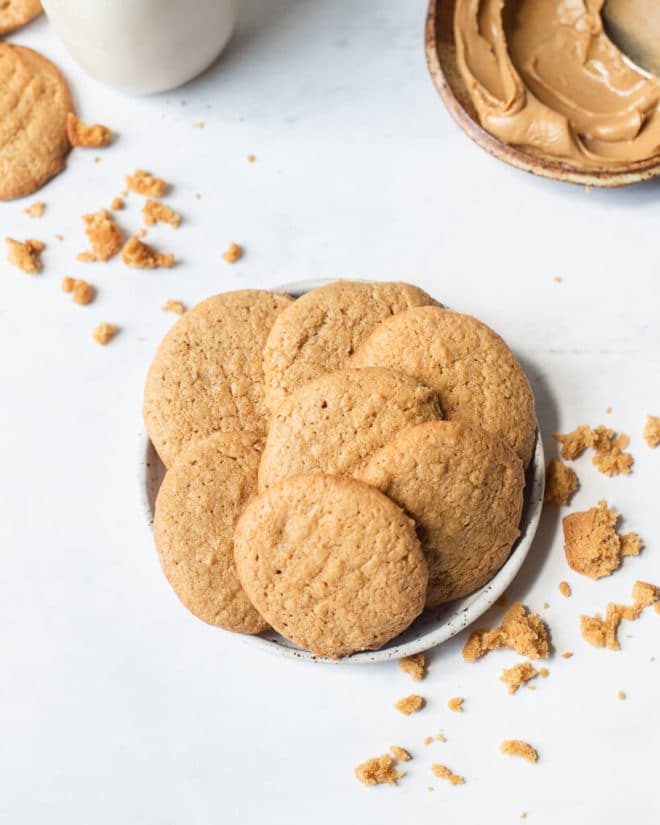 a plate full of 3 ingredient peanut butter cookies
