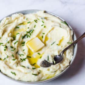 Creamy Mashed Potatoes Recipe with Sour Cream