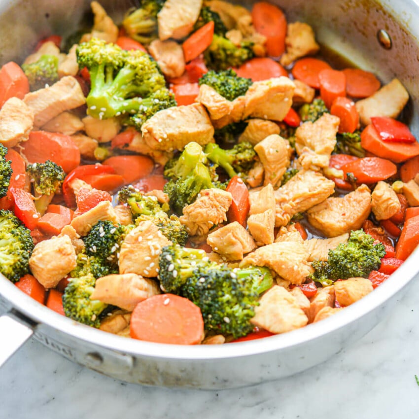 Easy Chicken Stir Fry Recipe - Fed & Fit