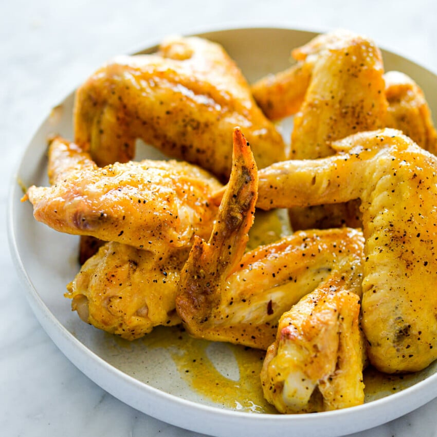 Easy Dry Rub Chicken Wings (Crispy and Delicious!) Fed & Fit
